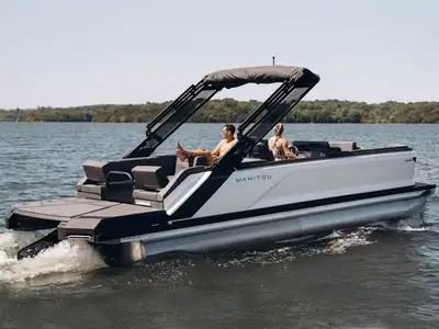 BLOWOUT PRICING Price includes freight, PDI, engine, trailer and $18k rebate. Price does not include...