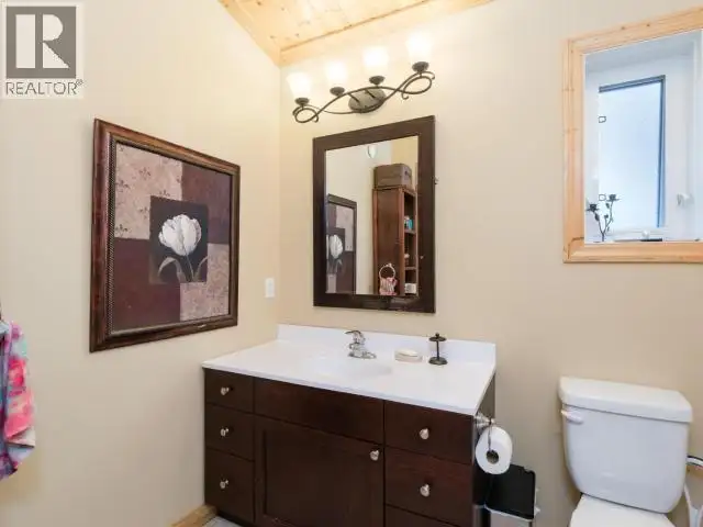 1 PINTAIL PLACE Whitehorse, Yukon in Houses for Sale in Whitehorse - Image 20