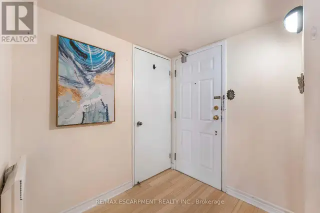 811 - 65 SCADDING AVENUE Toronto (Waterfront Communities), Ontar62866662292225122