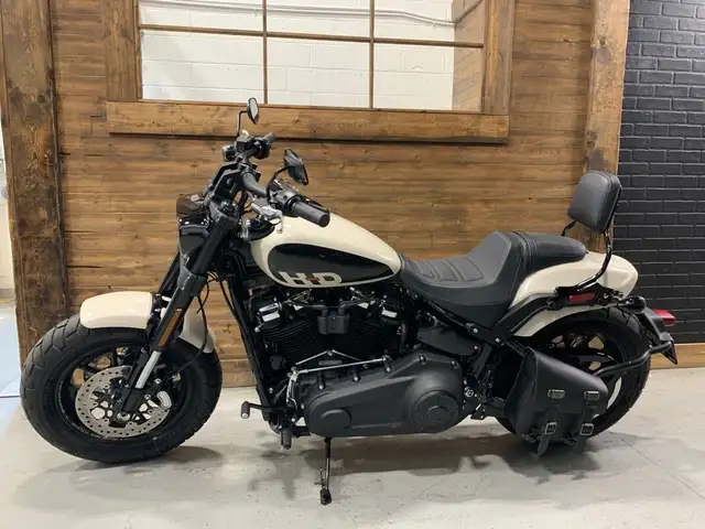 2022 Harley-Davidson Fat Bob 114 in Street, Cruisers & Choppers in Oshawa / Durham Region - Image 16
