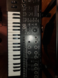 Roland JD XI Synthesizer with Original Bag & Black Overlay