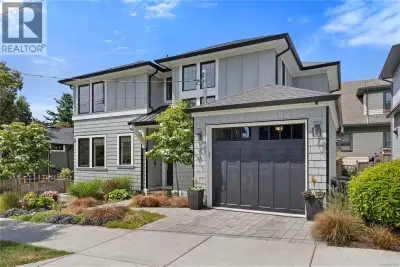 Welcome to 196 Olive Street in Fairfield! This beautifully designed 5-bedroom, 4-bathroom home offer...