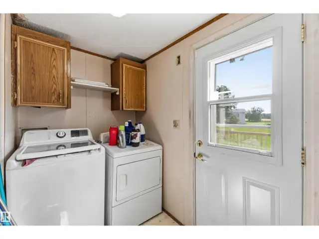 52315 RGE ROAD 273 Rural Parkland County, Alberta in Houses for Sale in St. Albert - Image 5