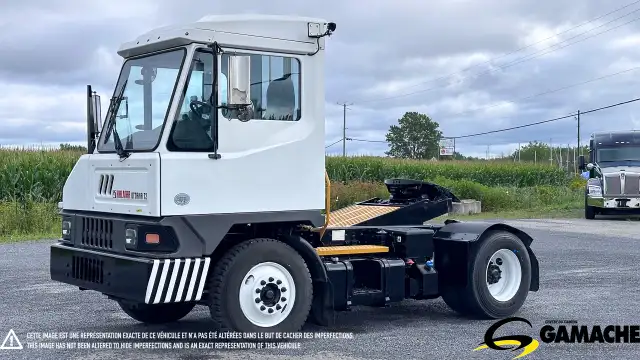 2018 KALMAR OTTAWA T2 4X2 YARD SPOTTER in Heavy Trucks in Edmonton - Image 2