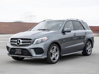 2018 Mercedes Benz GLE-400 AMG PKG Grey Exterior on Black Interior comes with Navigation and 360 Cam... (image 2)