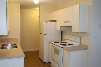 Make Willowview Terrace your new home! 3 bedroom, 1 bathroom apartment. This bright and inviting hom...