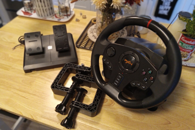 PXN V900 Universal USB Car Sim 270/900 Degree Racing Wheel in Other in Brantford - Image 2