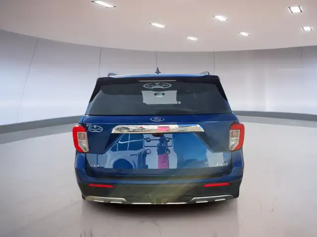 Ford Explorer XLT 2021606387617274286085