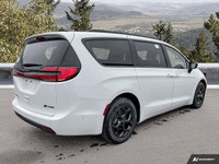 Welcome to Moncton Chrysler Jeep Dodge. Recent Arrival! 2024 Chrysler Pacifica Hybrid Select Pentast... (image 5)