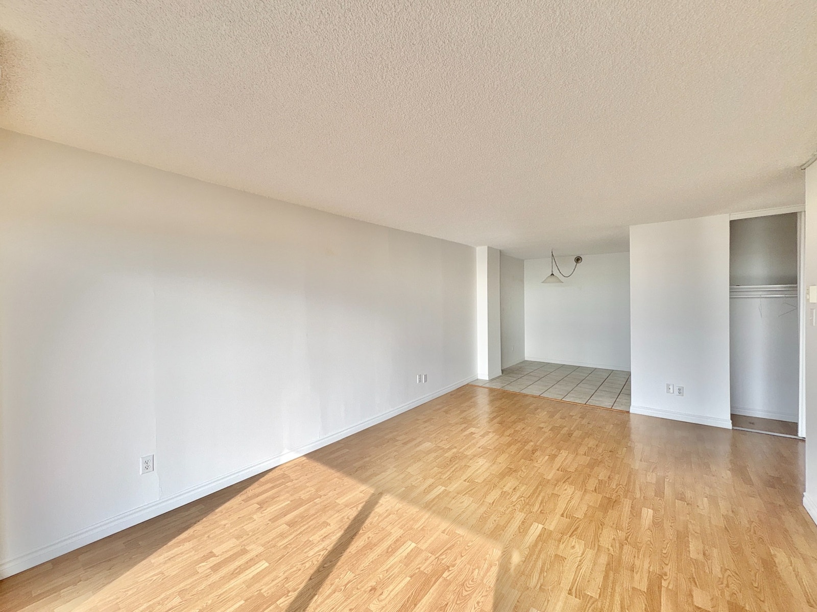 950 rue Royale — photo 3