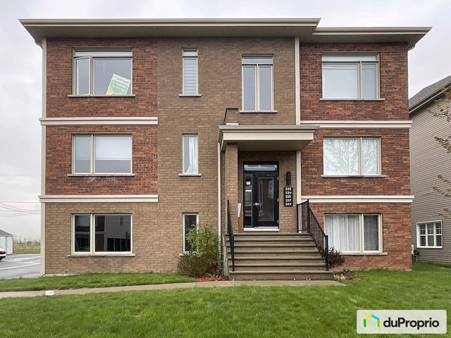 $400,000 - Condominium for sale in St-Rémi — photo 2