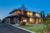 32 Mackenas Way Rural Rocky View County, Alberta