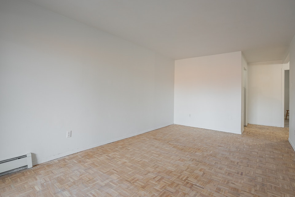 4 1/2 4.5, 2,chambres,bedrooms,louer, Cartierville, metro Sauvé 4