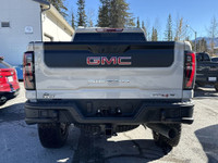 AMVIC Licensed Dealer Stock#:T4126119 AMVIC LICENSED DEALER The 2026 GMC Sierra 2500 HD AT4X Crew Ca... (image 7)