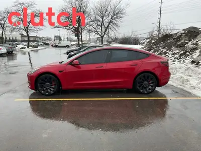 NO ACCIDENTS / CLEAN CARFAX / 1 OWNER / Power Tailgate/Hatch, Auto Dimming Rearview Mirror, Front He...