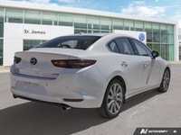 * i-ACTIV AWD: Predictive system that monitors vehicle dynamics to distribute power before wheel sli... (image 4)