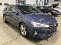 La Hyundai Elantra AUTOMATIQUE A/C CRUISE MAGS BLUETOOTH 2019 offerte chez AutoStudio 72 à Mirabel e... (image 4)
