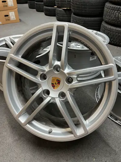 Very nice set of original Porsche Carrera 911 C4 4S 991 wheels with TPMS. Fronts: 19x8.5 Offset: 54...