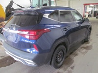 The 2021 Kia Seltos EX is a smart choice for drivers in Dartmouth who want compact SUV versatility w... (image 3)