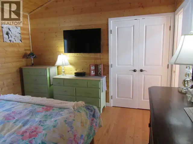 7634 BURGESS ROAD Deka Lake / Sulphurous / Hathaway Lakes, Briti in Houses for Sale in 100 Mile House - Image 34