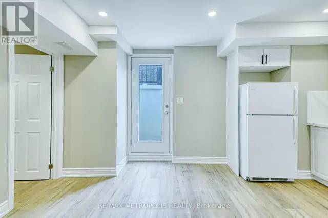 BSMNT - 1201 CHATEAU COURT Pickering, Ontario in Long Term Rentals in Oshawa / Durham Region - Image 4