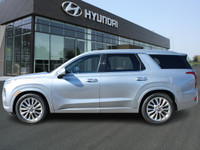 The 2020 Hyundai Palisade Ultimate AWD is a top-tier midsize SUV that combines luxury, performance,... (image 7)