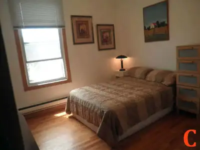 Je priorise Étudiant(e)s, stagiaire ou (pvt) De France, des Antilles Françaises, ou de l'extérieur d...