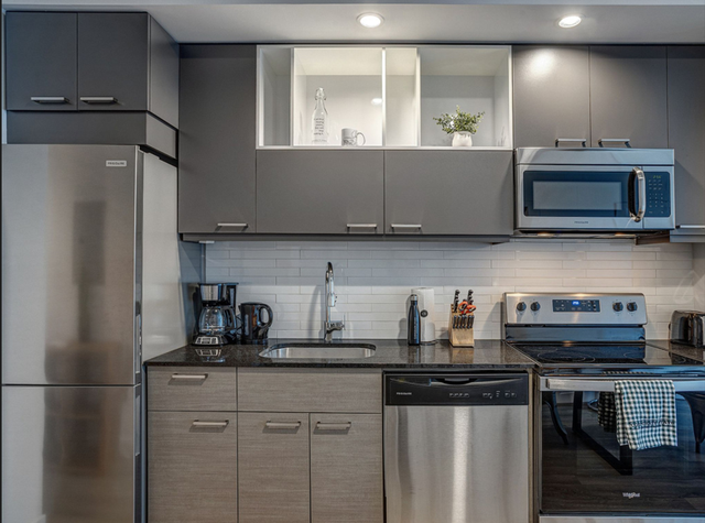 Modern 2BR in Vancouver | Utilities Included | Short Term Rental in Short Term Rentals in Vancouver - Image 3