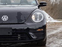 This Volkswagen blends iconic design with open-air driving fun. This vehicle has no reported acciden... (image 5)