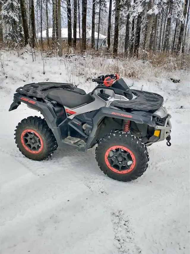 2021 CAN-AM OUTLANDER XXC 1000-BLACK! in ATVs in Sudbury - Image 2
