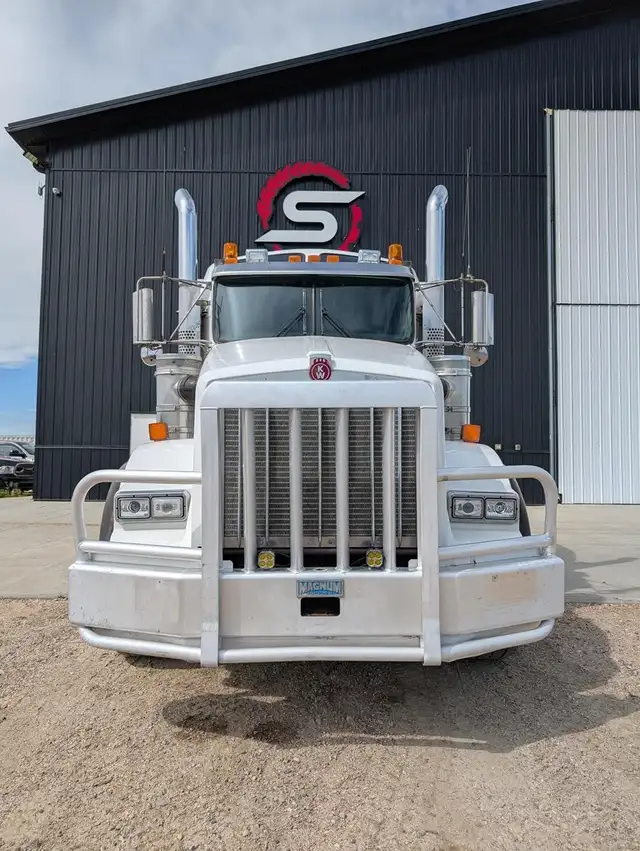 2019 KENWORTH T800 in Heavy Trucks in Saskatoon - Image 3