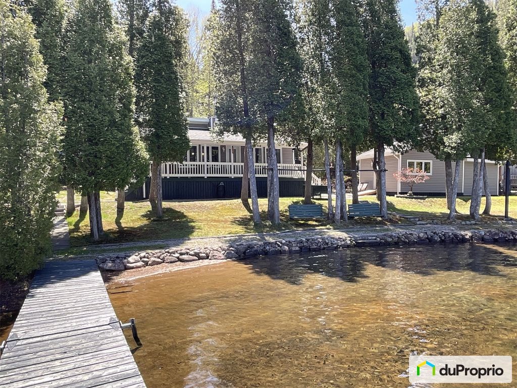 $375,000 - Cottage for sale in Ste-Rose-Du-Nord — photo 1