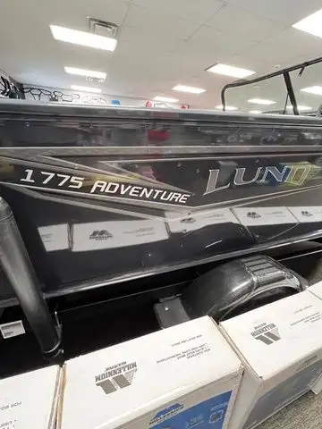 Boat is Grey Packaged with Yamaha 115 VMAX Length Overall: 214 in. (5400 mm) Beam: 87 in. (2.2 m) Dr...