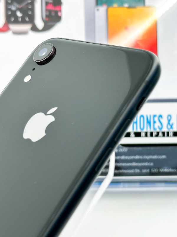 IPhone XR– PHONES & BEYOND - 1 Month Store Warranty in Cell Phones in Kitchener / Waterloo - Image 4