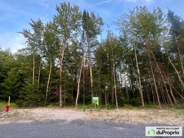 $575,000 - Price taxes included - Residential Lot in Blainville — photo 1