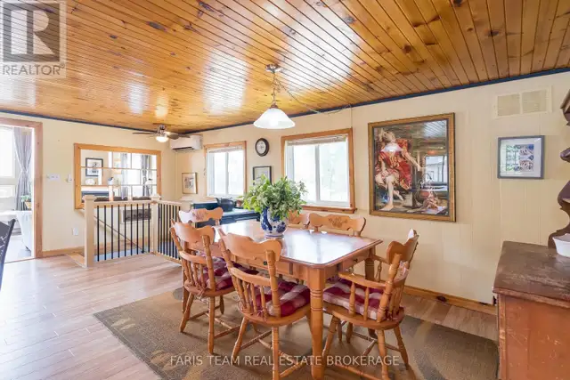 5632 PENETANGUISHENE ROAD Springwater (Elmvale), Ontario in Houses for Sale in Oakville / Halton Region - Image 9