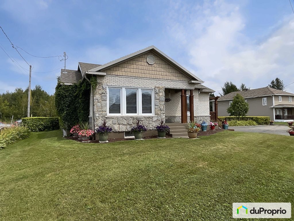 $360,000 - Bungalow for sale in St-Anselme — photo 2