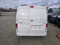 Perfect Auto CLEAN CARFAX - NAVIGATION - SV - 2.0 L GAS - DIVIDER - SHELVING - BACK UP CAMERA - PRIC... (image 4)