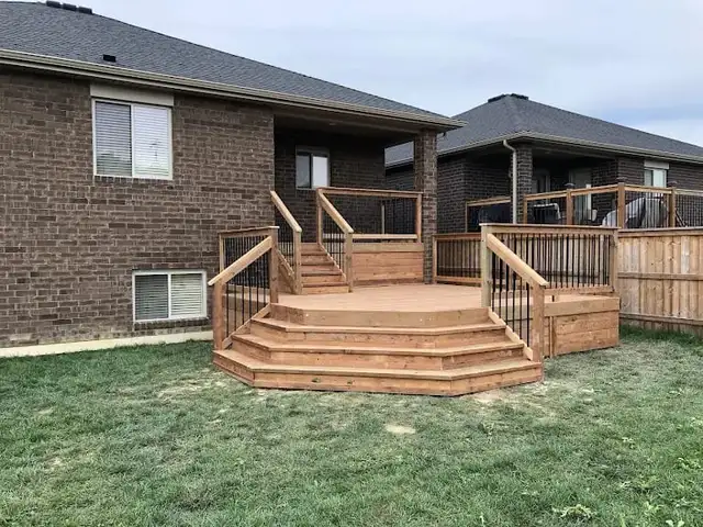 Deck Builder  Fence Contractor  Fence Repair Deck 647..955.60.74 in Decks & Fences in Mississauga / Peel Region - Image 2