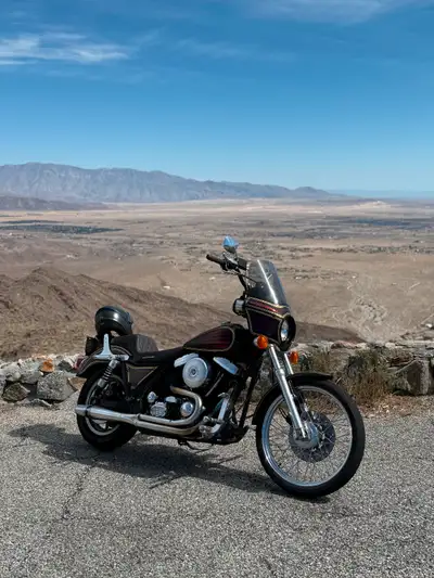1987 Harley FXLR About 2500 kms on new build Hopped up 80” Rebuilt trans Rebuilt front shocks Thunde...