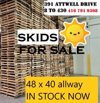 48 x 40 four way pallets DRY WOOD or plastic LOW PRICE Mississauga / Peel Region Toronto (GTA) Preview