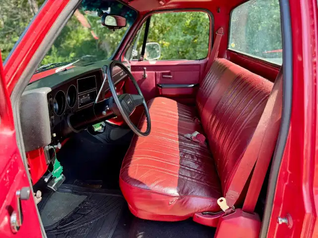 1983 GMC Truck Sierra 1500 Longbox in Cars & Trucks in Ottawa - Image 19