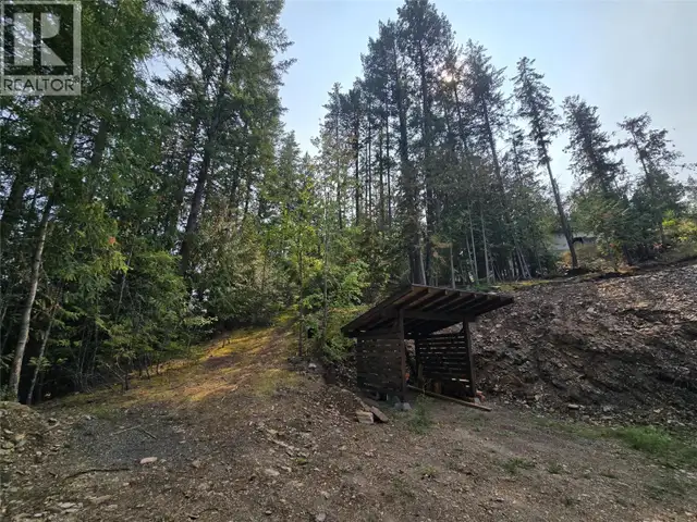 BALFOUR Avenue Lot# LOT 8 Kaslo, British Columbia in Land for Sale in Nelson - Image 6