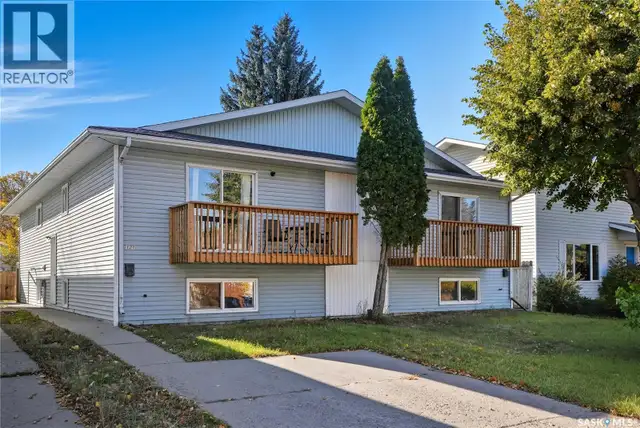 119 - 121 Olmstead ROAD Saskatoon, Saskatchewan in Houses for Sale in Saskatoon - Image 2