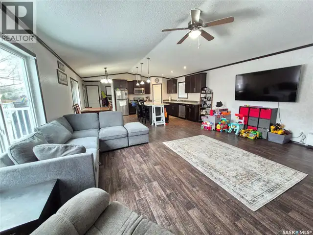 151 2nd AVENUE Bengough, Saskatchewan in Houses for Sale in Moose Jaw - Image 17