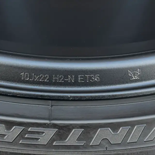 (99%) 4x MB G-Class G63 AMG 22" OEM Winter Wheels Package in Tires & Rims in City of Toronto - Image 9