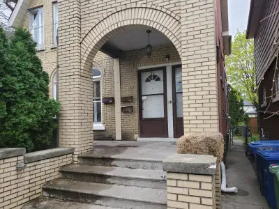 1251 Hall Avenue, call/text Al from ppm for more info and arrange viewing. 519-259-9322 Only $1350+g...
