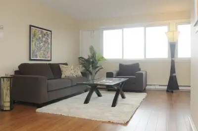 La Maison du Sommet - 2 Bedroom, 2 Bathroom Apartment for Rent