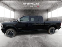 NAVIGATION SYSTEM, PARKING DISTANCE SENSORS, SATELLITE RADIO, HEATED SEATS, POWER SEATS, REMOTE STAR... (image 5)