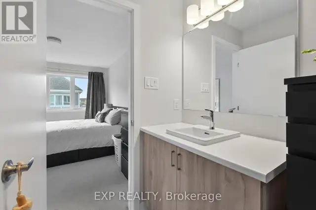 6323 PERTH STREET Ottawa, Ontario in Houses for Sale in Ottawa - Image 40